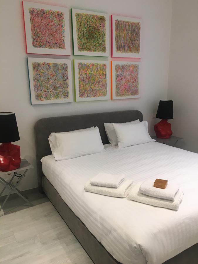 Aparthotel Les lofts de Styliste à Saint-Gilles Extérieur photo